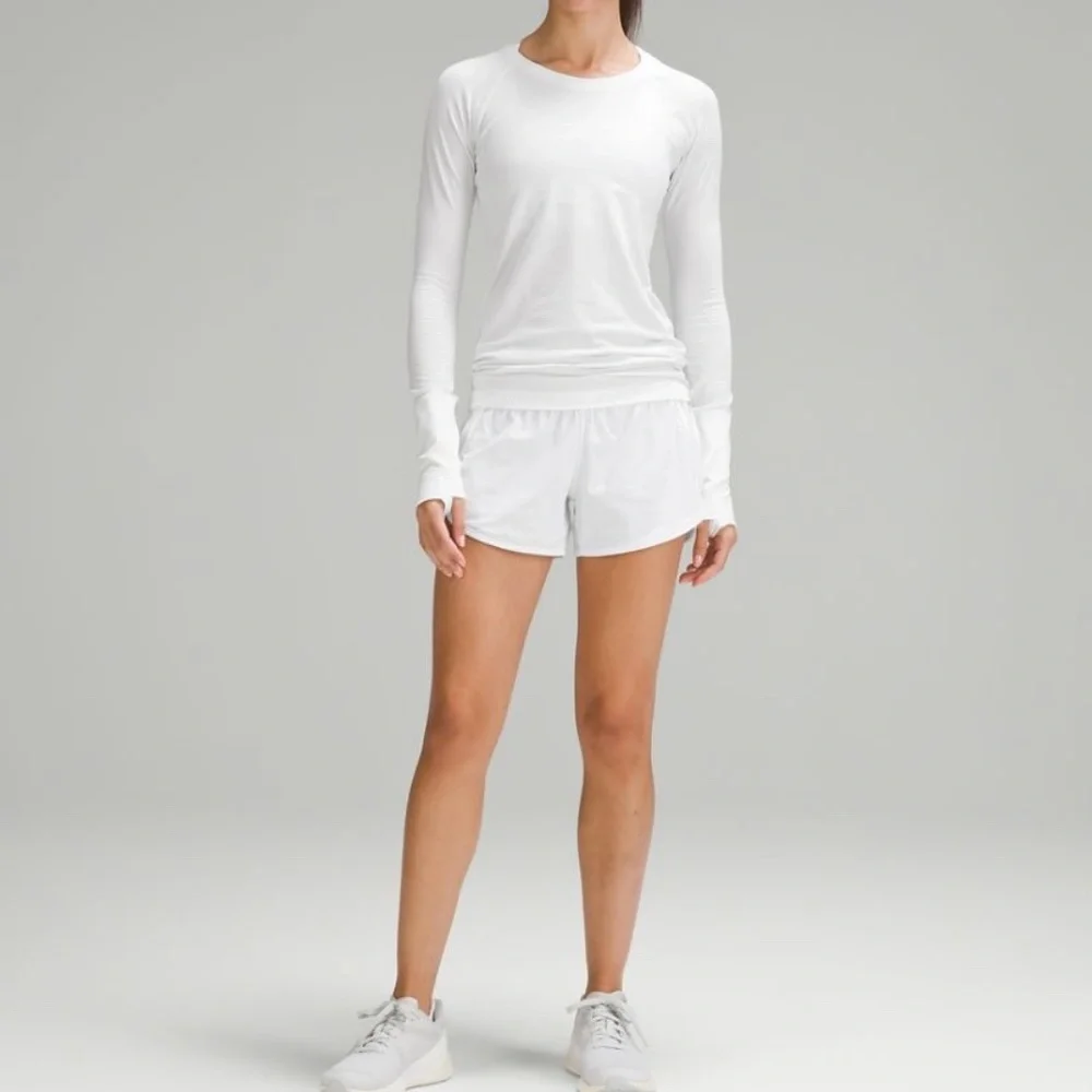 LULULEMON Tracker Lined Short 4" - Picture 1 of 5